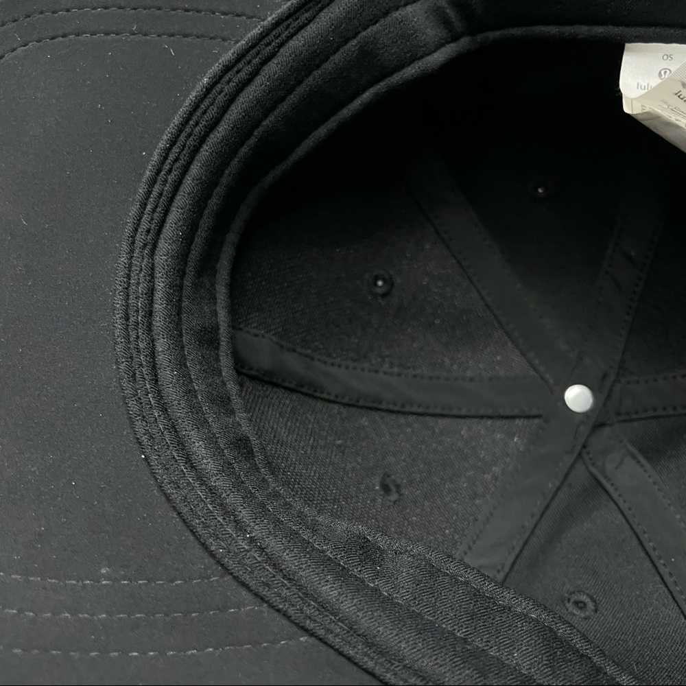 RARE lululemon Ghost Race Baller Hat - Picture 5 of 8